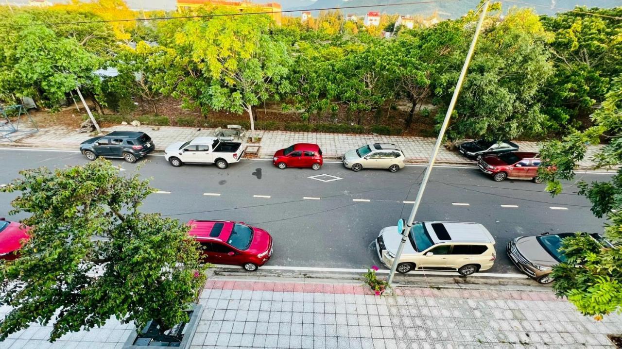 The Track Homestay - Near Bai Dai Beach Cam Lam Exterior foto